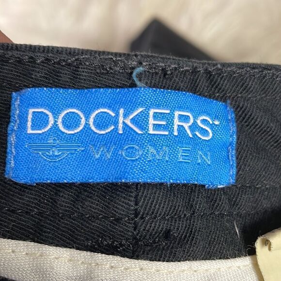 Dockers Women Ladies Vintage Favorite Fit Cotton Large Pocket Shorts Sz 10 Black - Picture 4 of 5